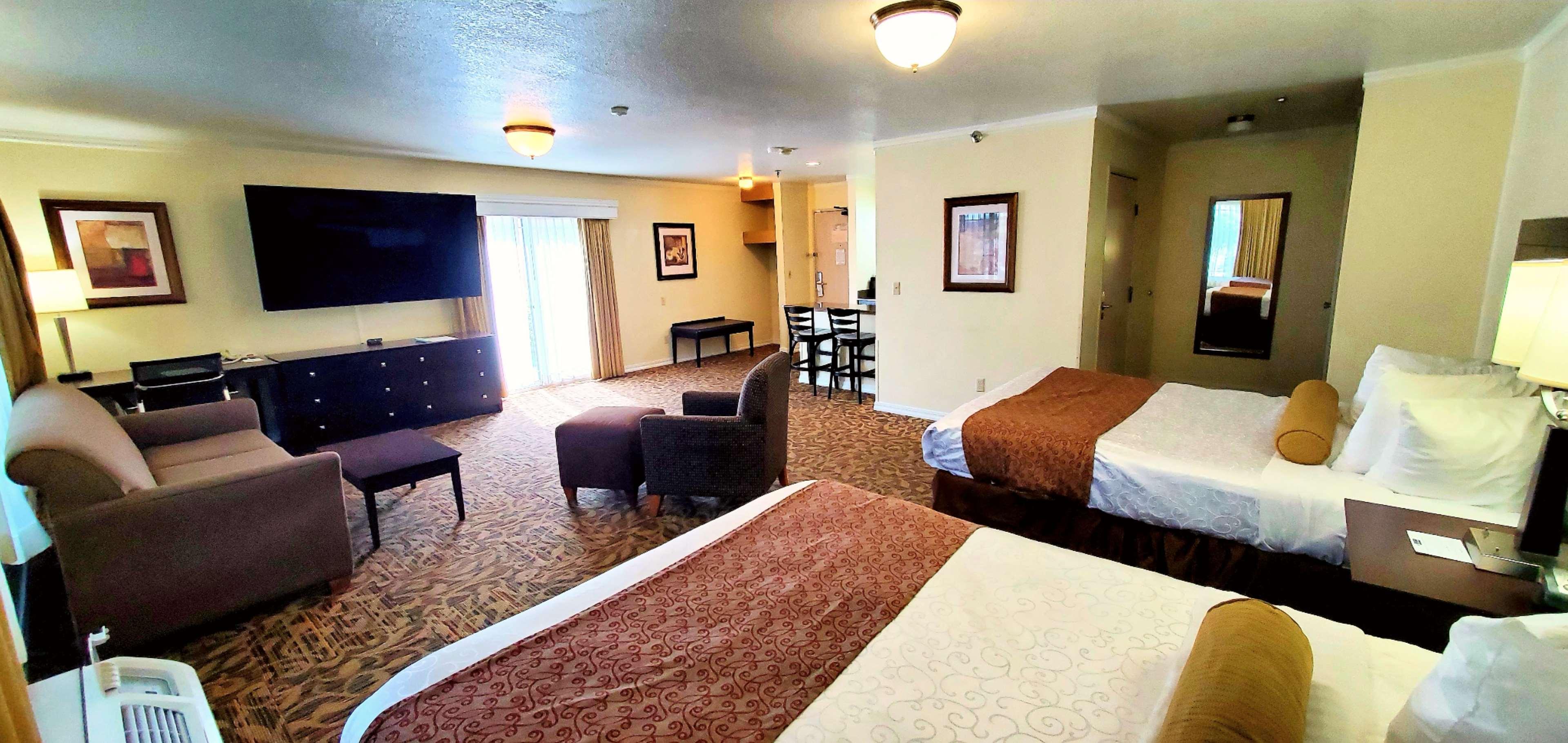 Best Western Plus Northwoods Inn Crescent City Exteriér fotografie