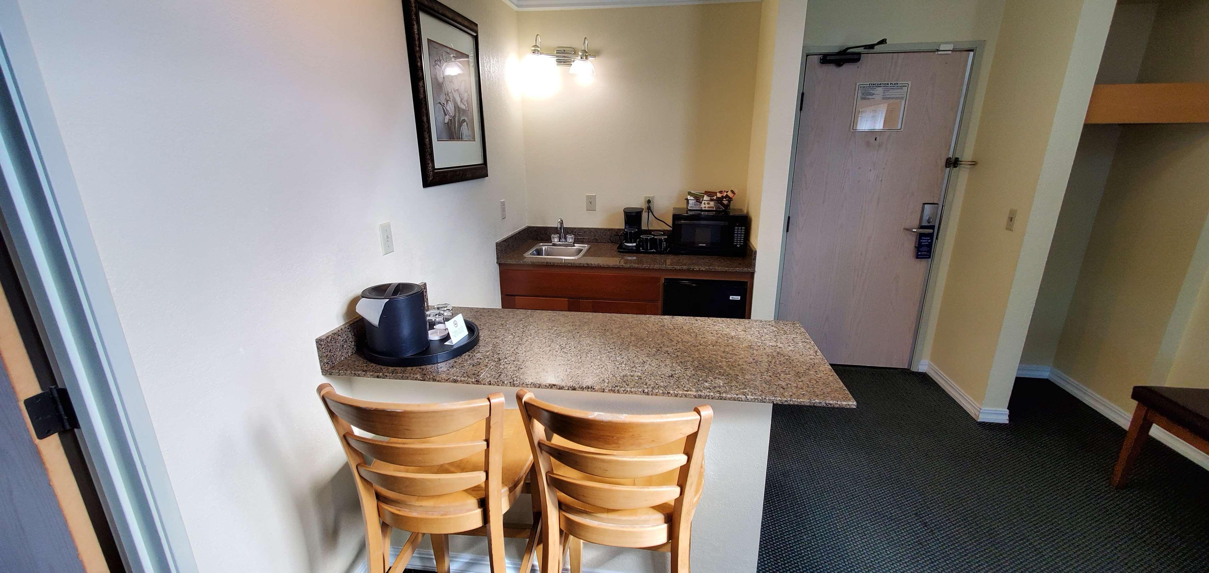 Best Western Plus Northwoods Inn Crescent City Exteriér fotografie